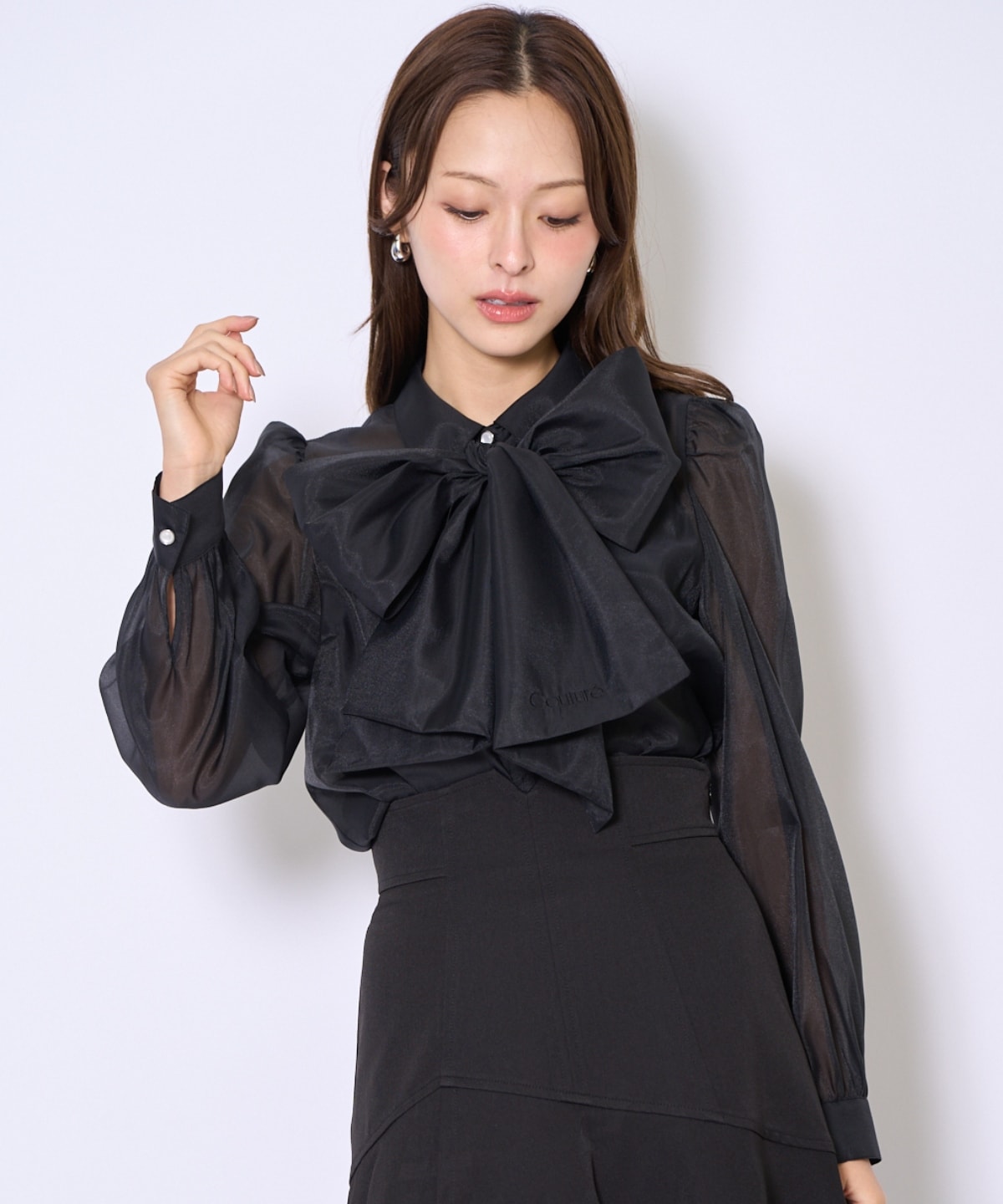 バタフライリボンシアー長袖ブラウス