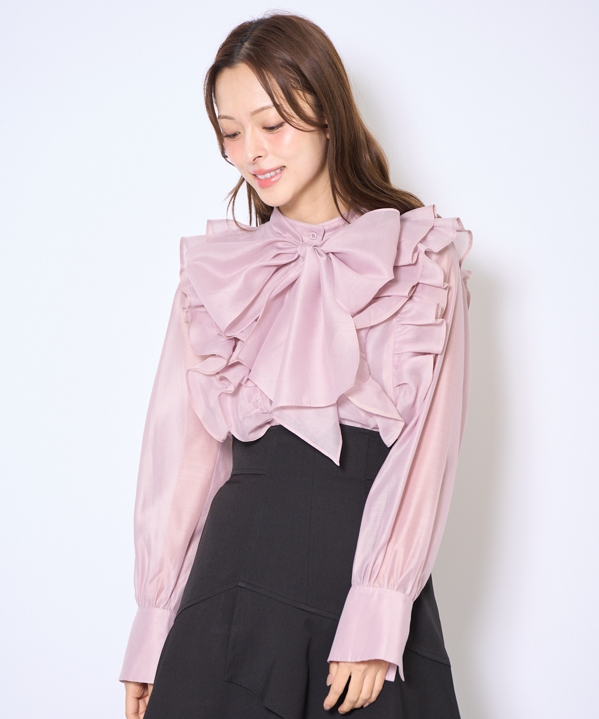 ボウタイフリルシアーブラウス
