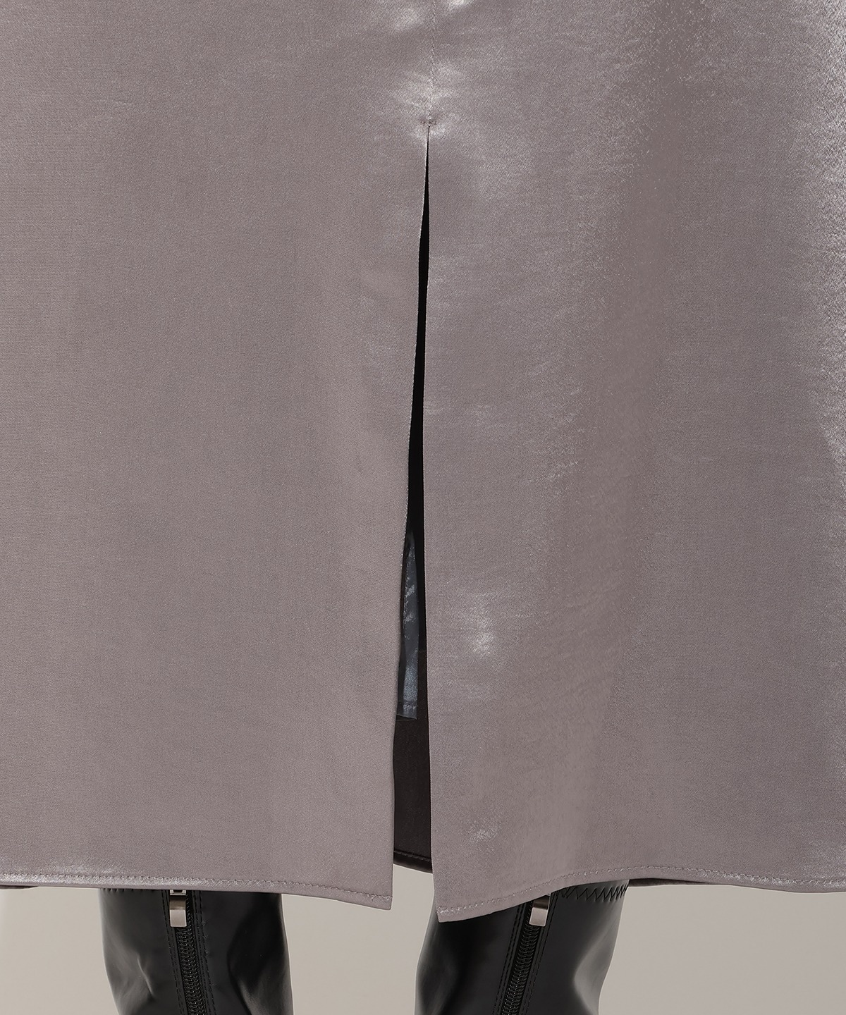 ワンサイドシャーリングサテンスカート