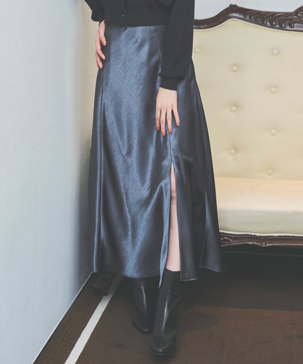 サテンバイアススカート