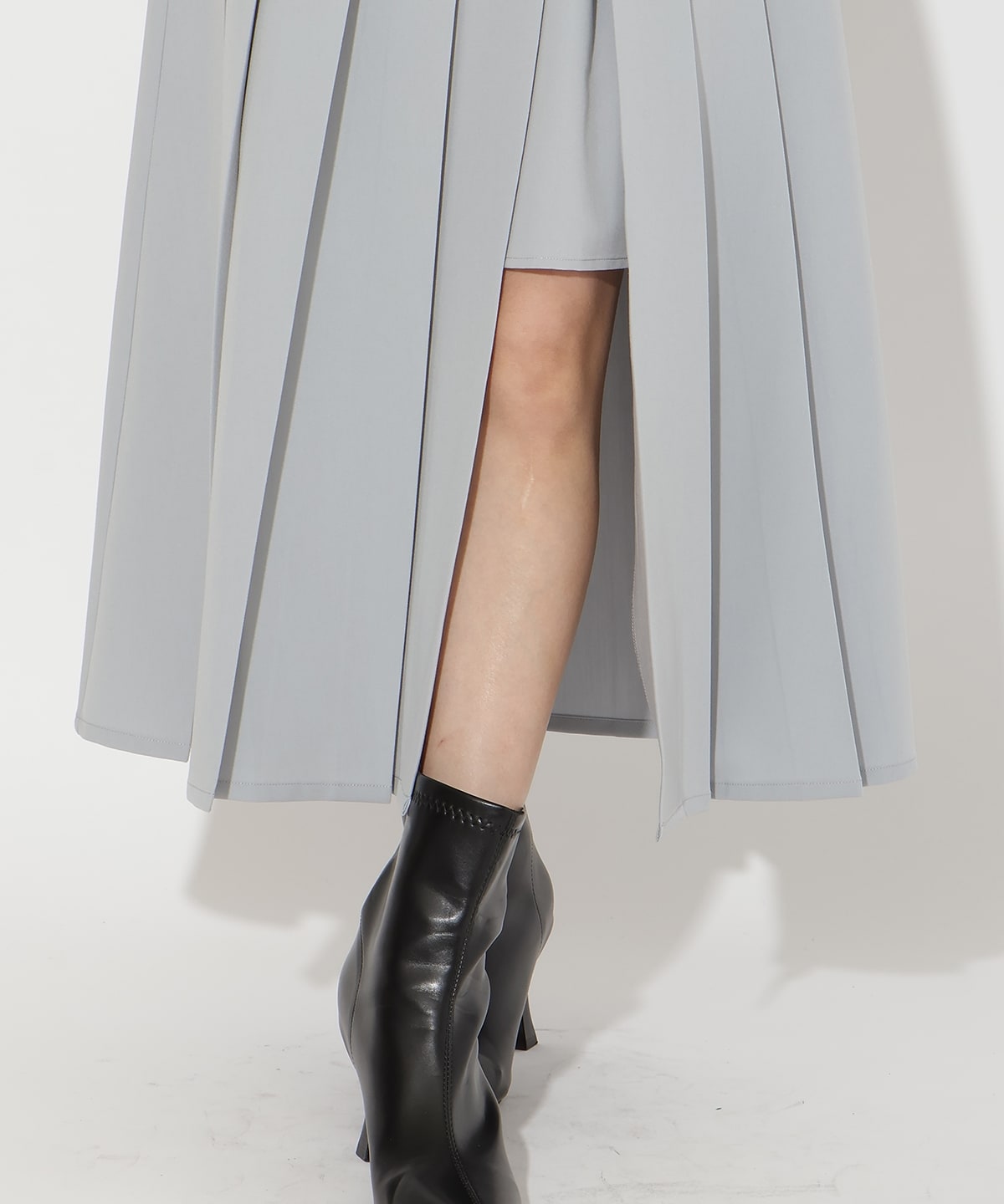 【先行予約受付中】アシメプリーツスカート