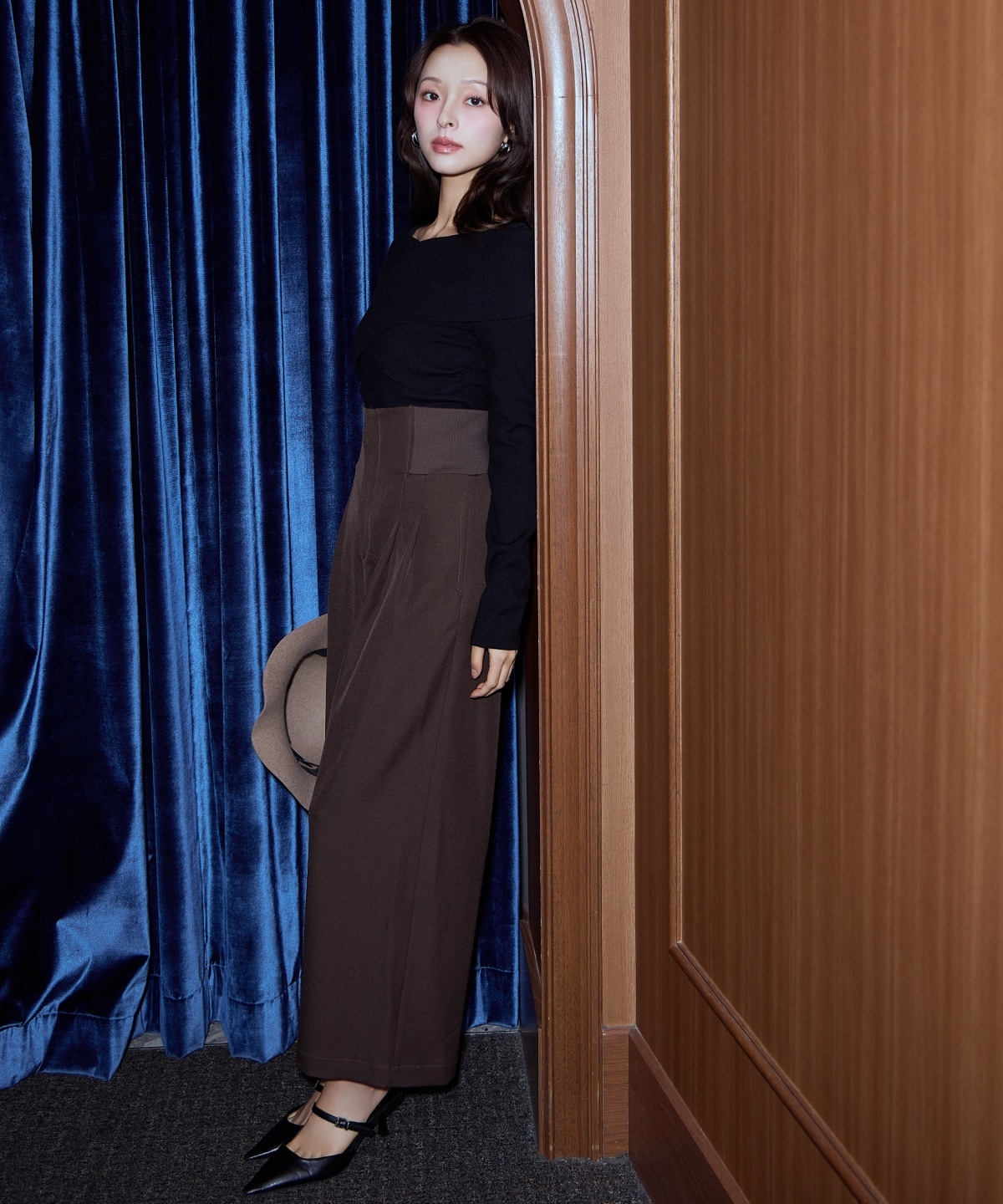 ウエストリブワイドパンツ