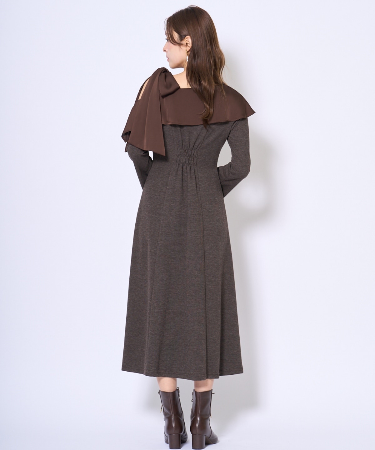 ショルダーリボンカットソーワンピース