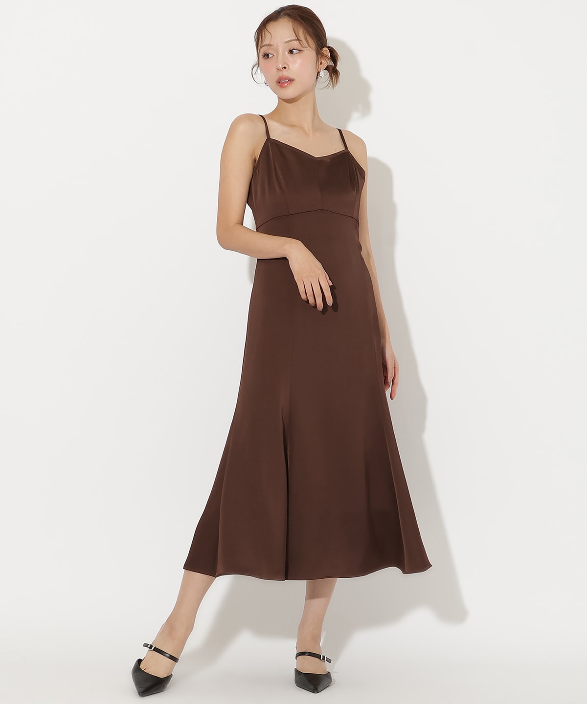 チュールフリルレイヤードドレス