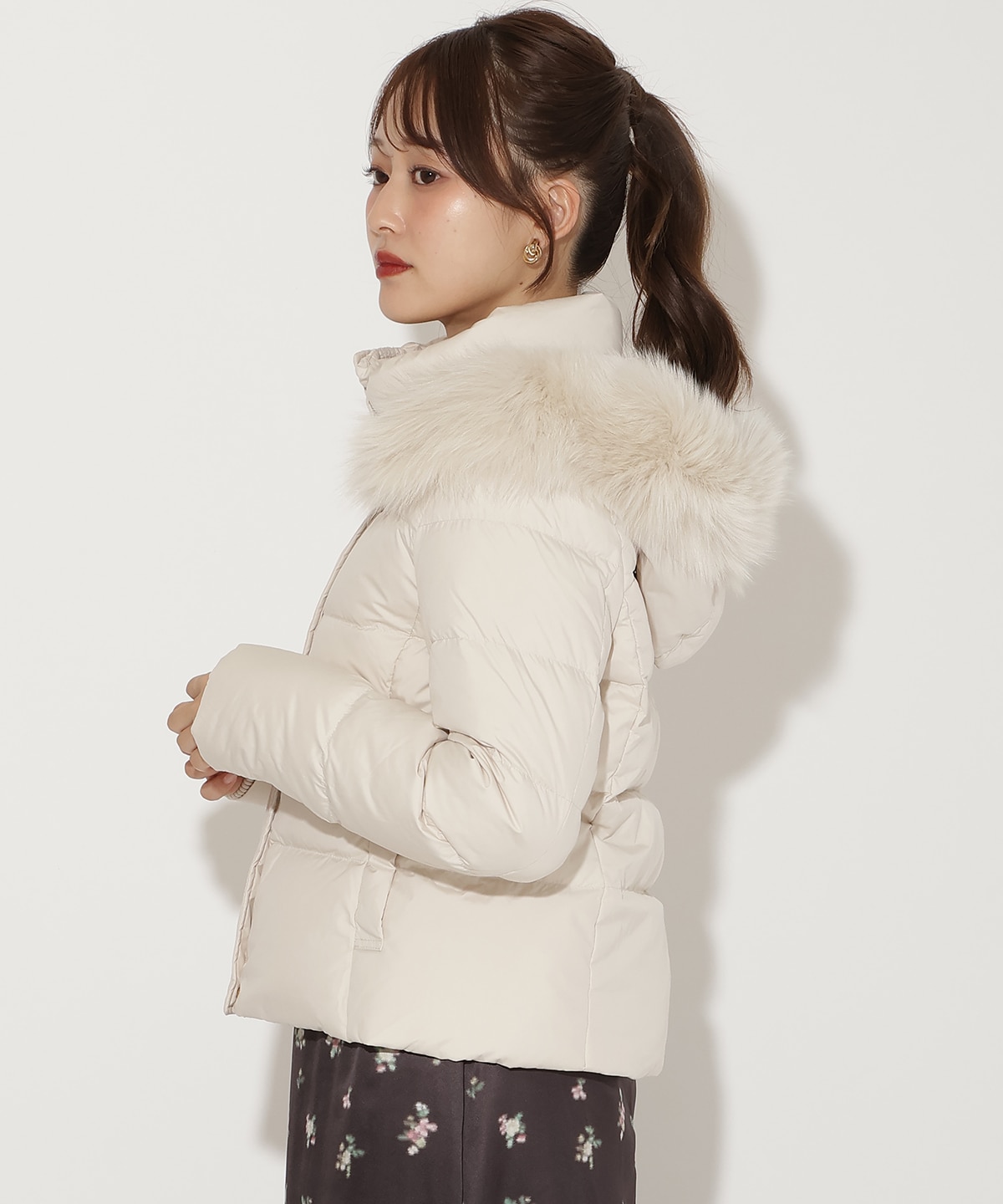 FOXファー付きショートダウン