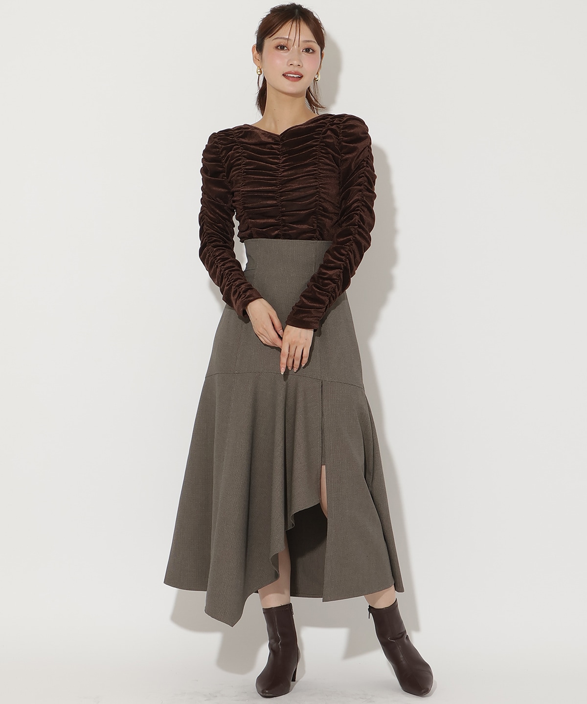 シャーリングベロアプルオーバー