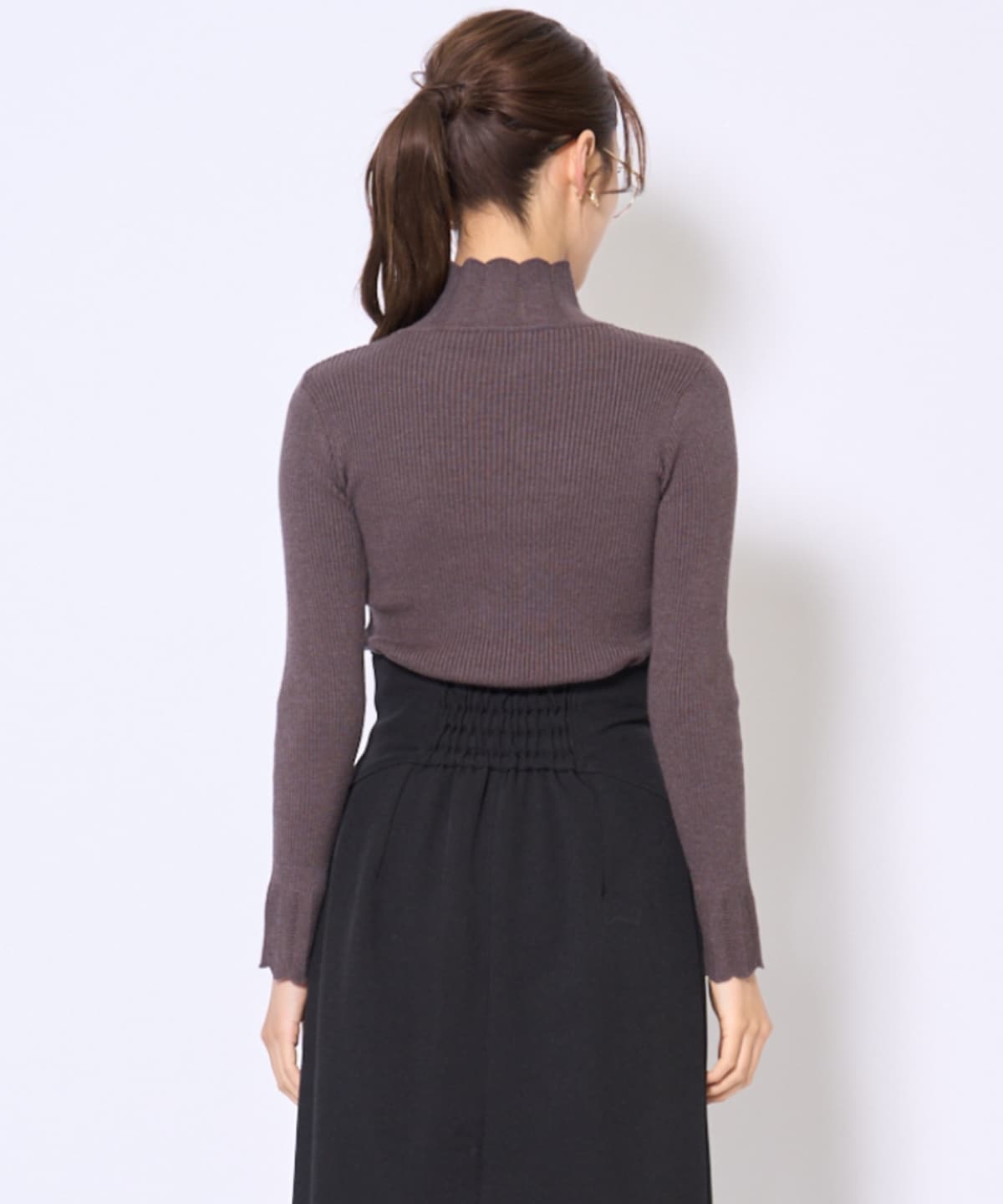 スカラハイネックニットプルオーバー