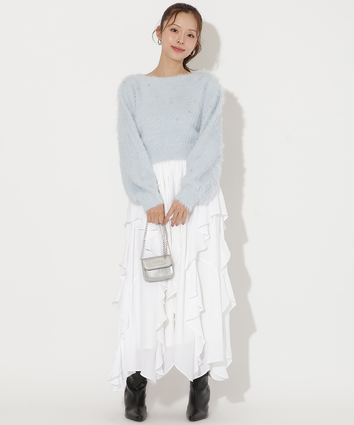 ビジューフェザーニットプルオーバー