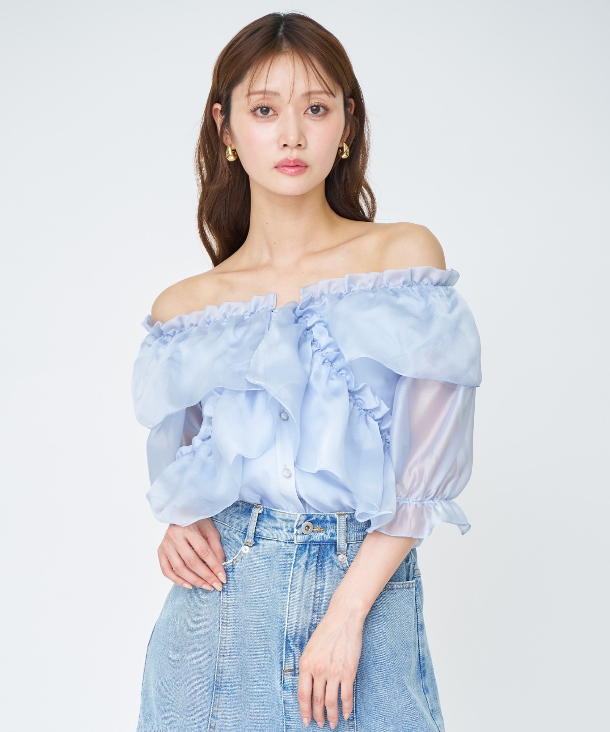 【先行予約受付中】フリルクロスシアーブラウス