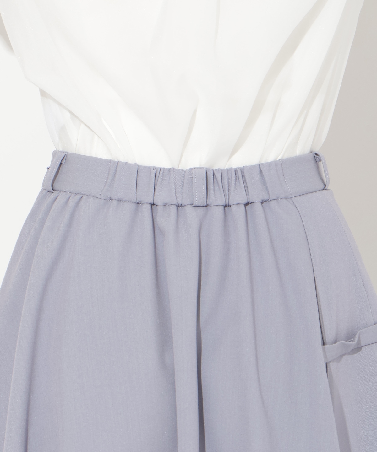 【先行予約受付中】ベルト付きレイヤードデザインフレアスカート