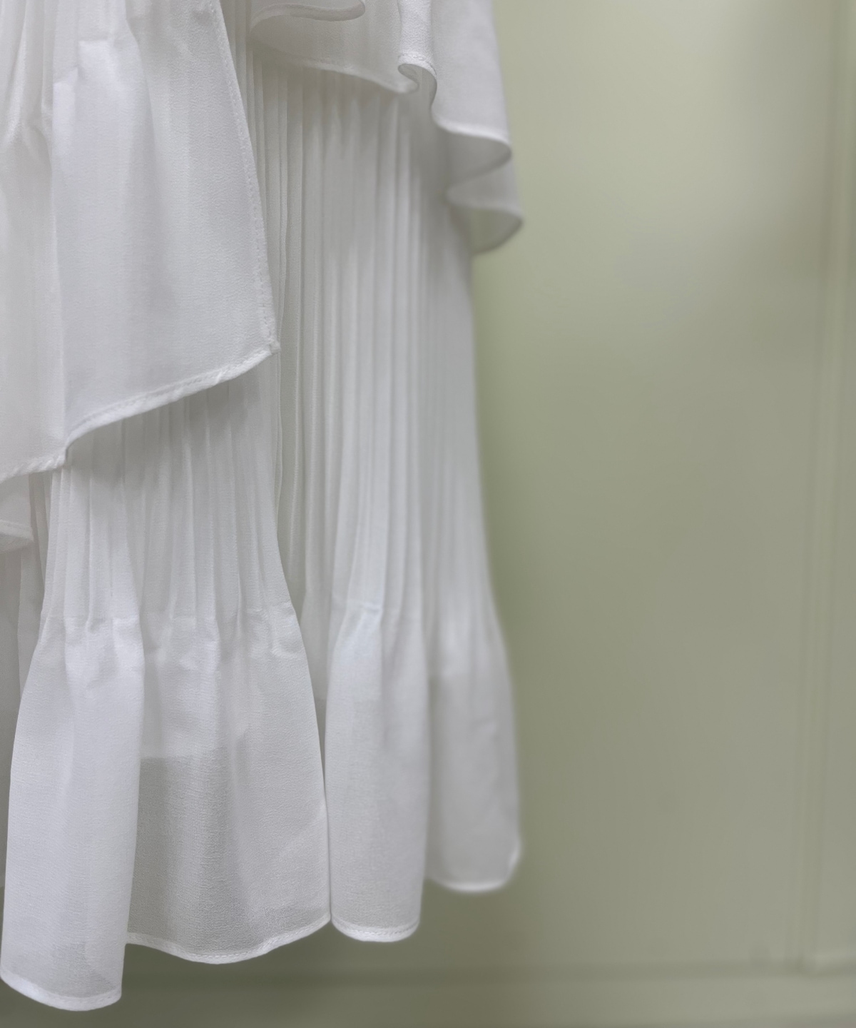 【先行予約受付中】ジャケットレイヤードプリーツワンピース