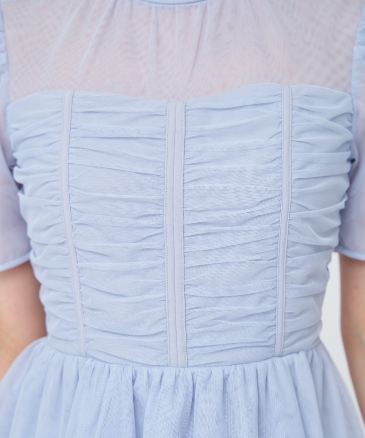 チュールギャザードレス