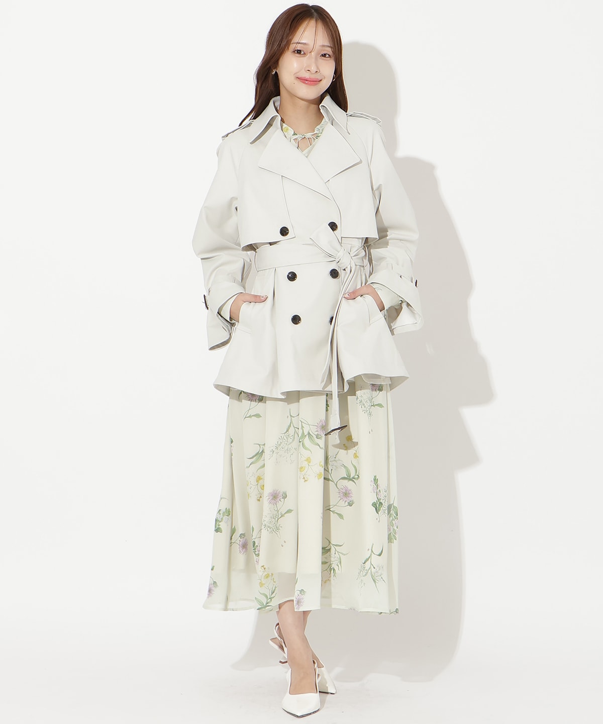 【先行予約受付中】ミドル丈トレンチコート