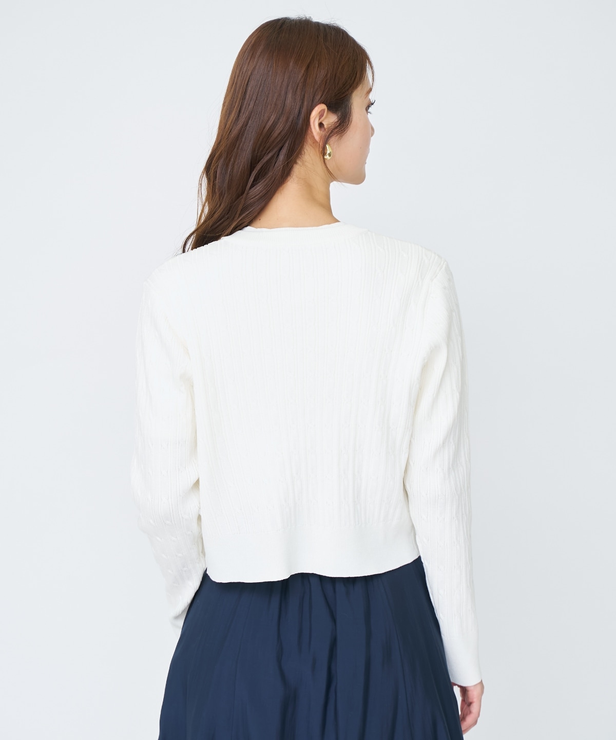 ケーブル編みカーディガンアンサンブル