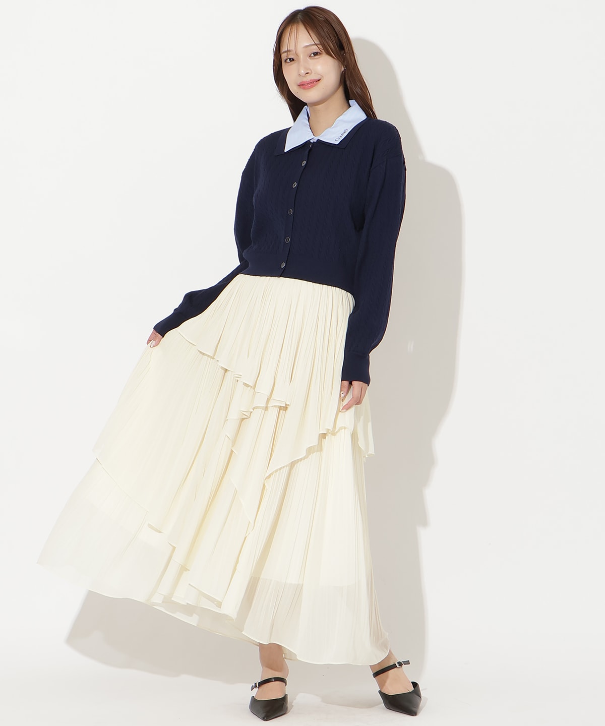 【先行予約受付中】シャツレイヤード風ケーブルカーディガン