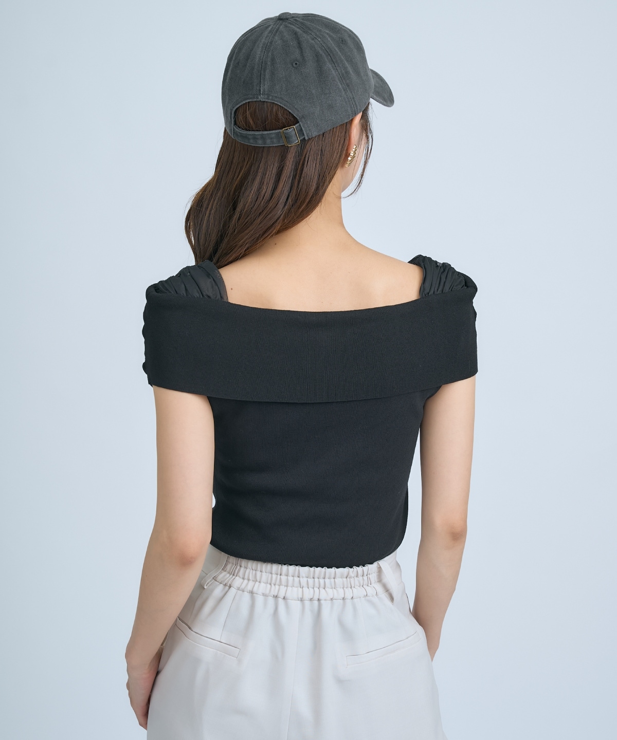 【先行予約受付中】クロスネックオフショルニットプルオーバー