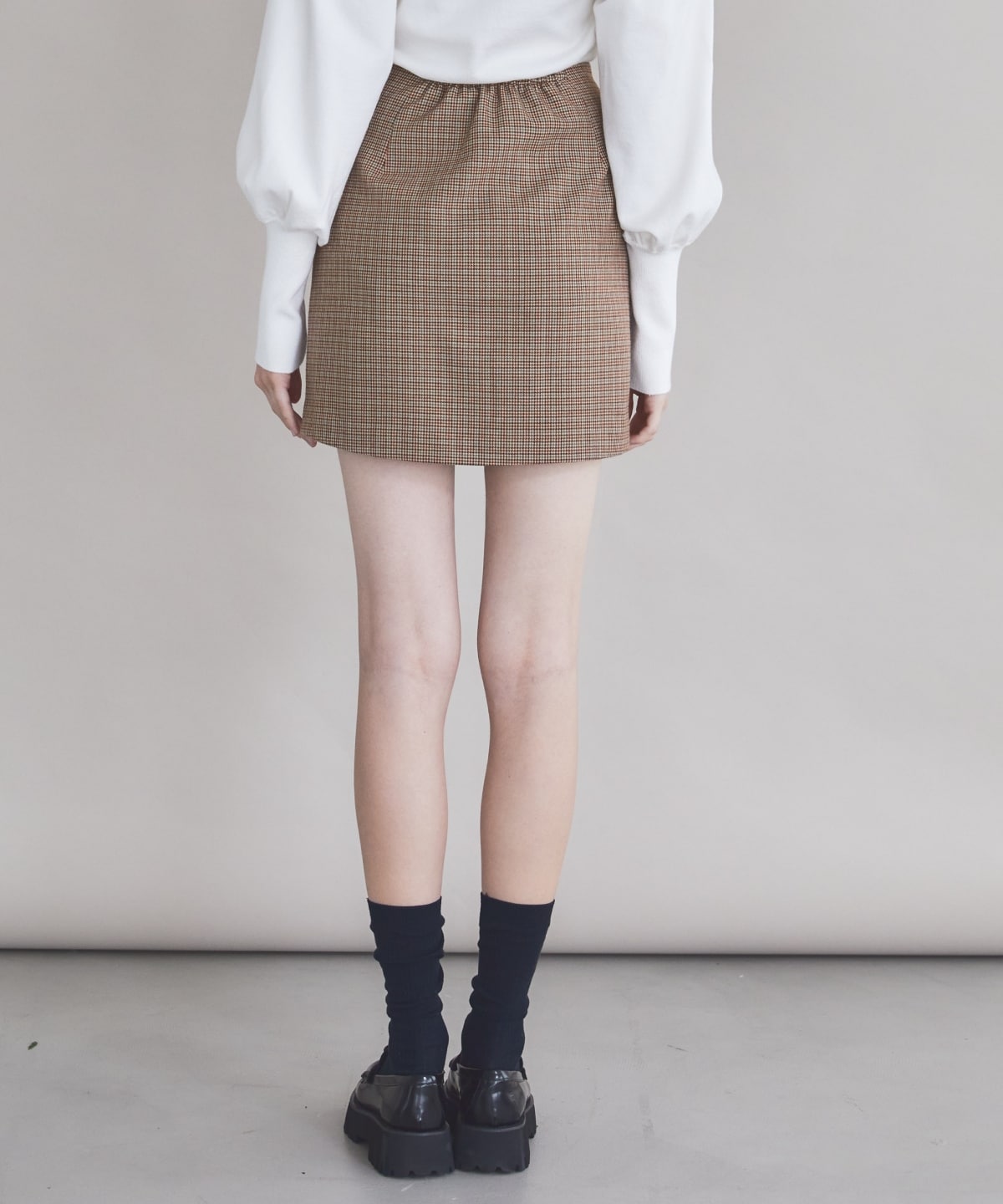 リボンレースアップミニスカート