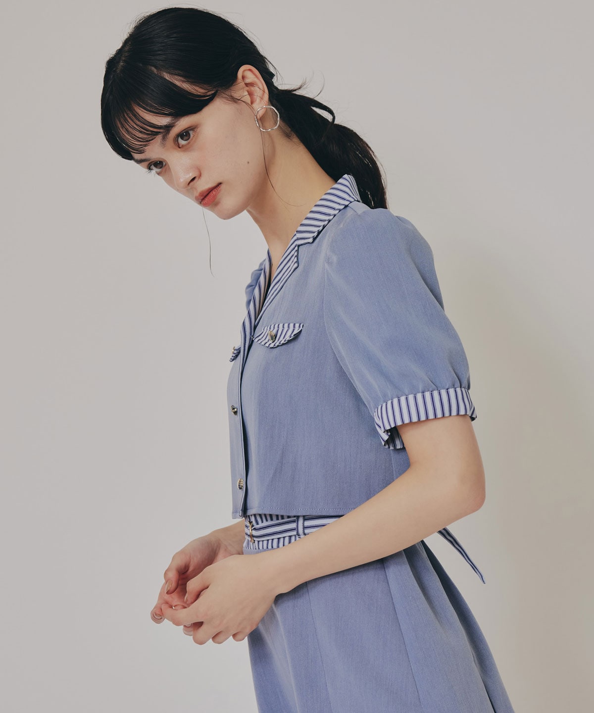 ストライプアクセントショートジャケット×ワンピース
