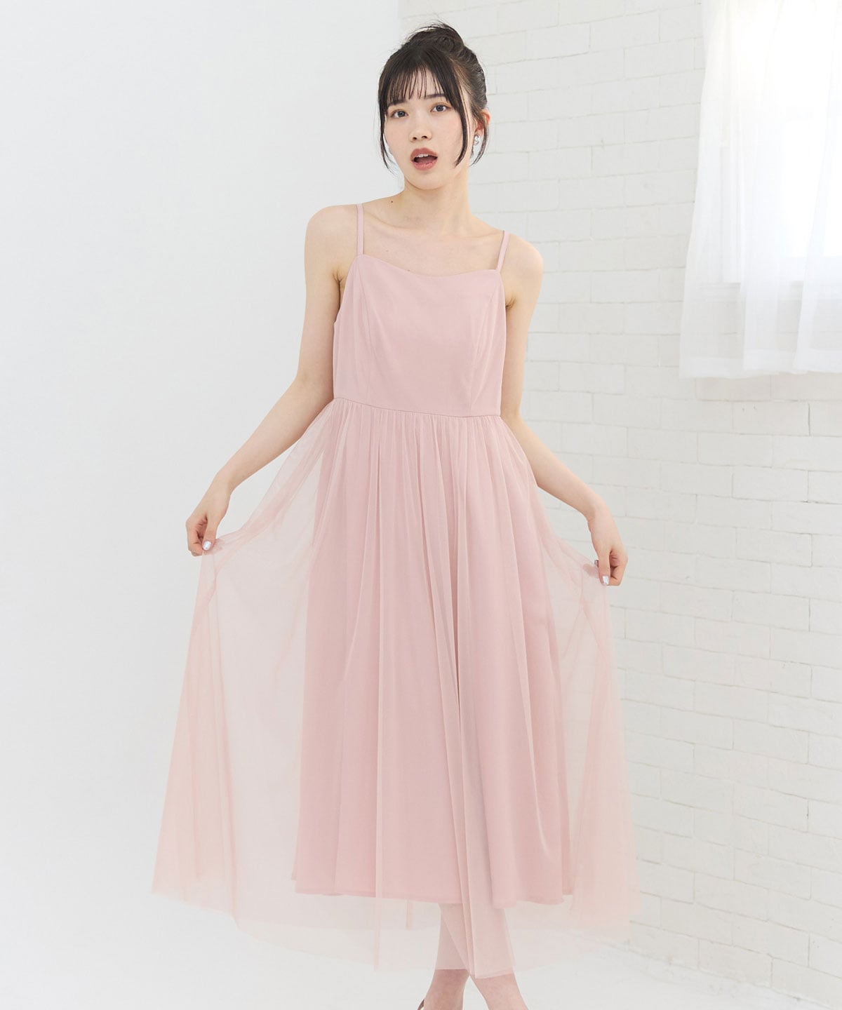 チュールフリルブラウス×キャミワンピースドレス