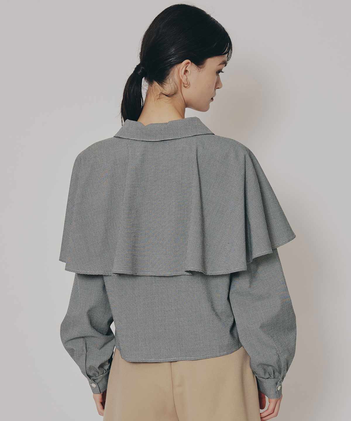 ケープライクグレンチェックリボンタイブラウス
