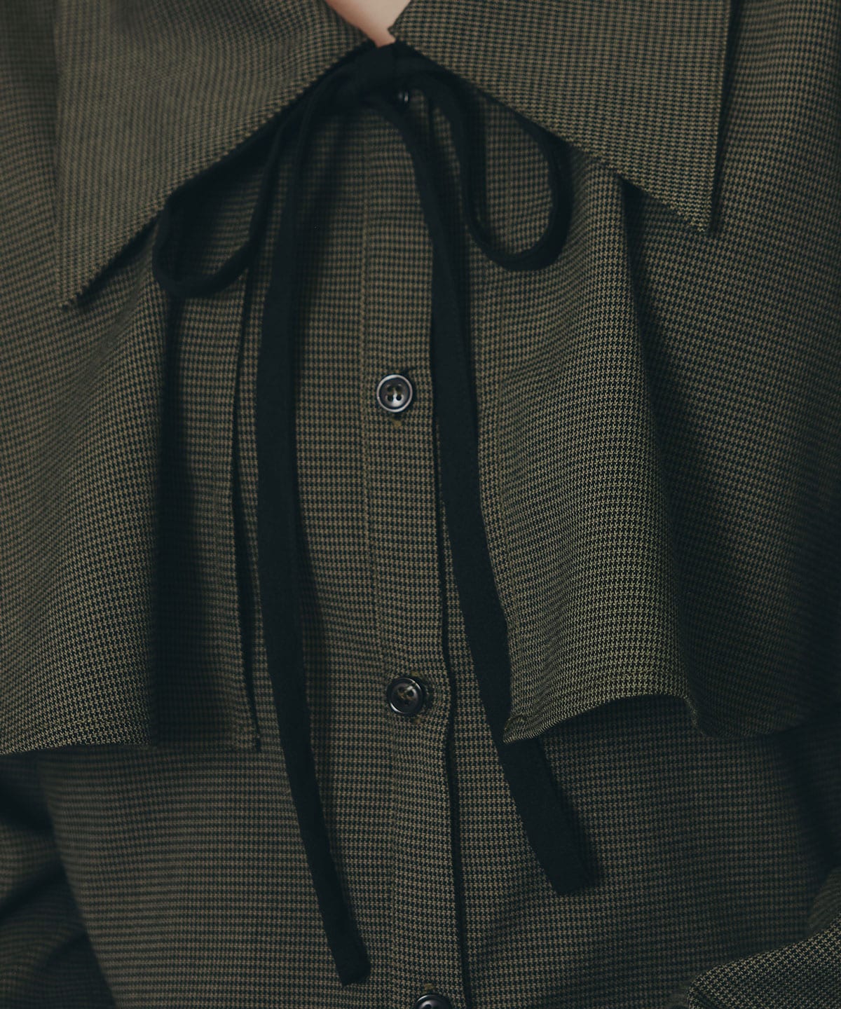 ケープライクグレンチェックリボンタイブラウス