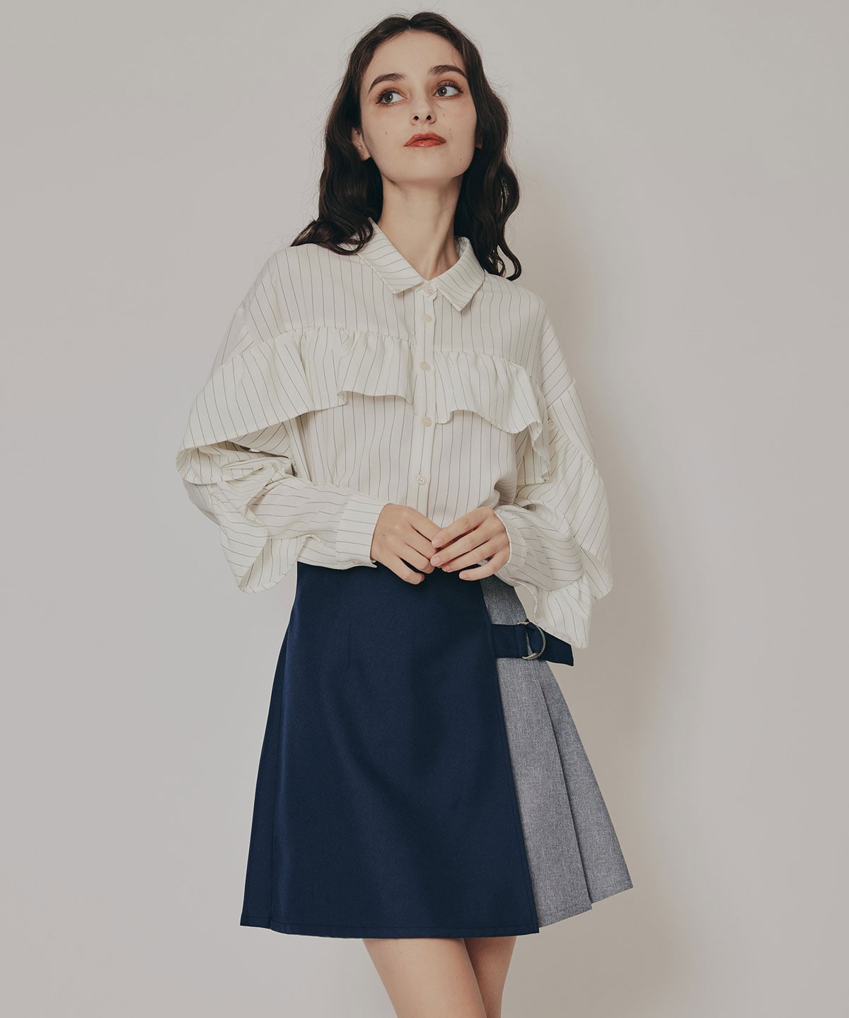 フリルラインストライプブラウス