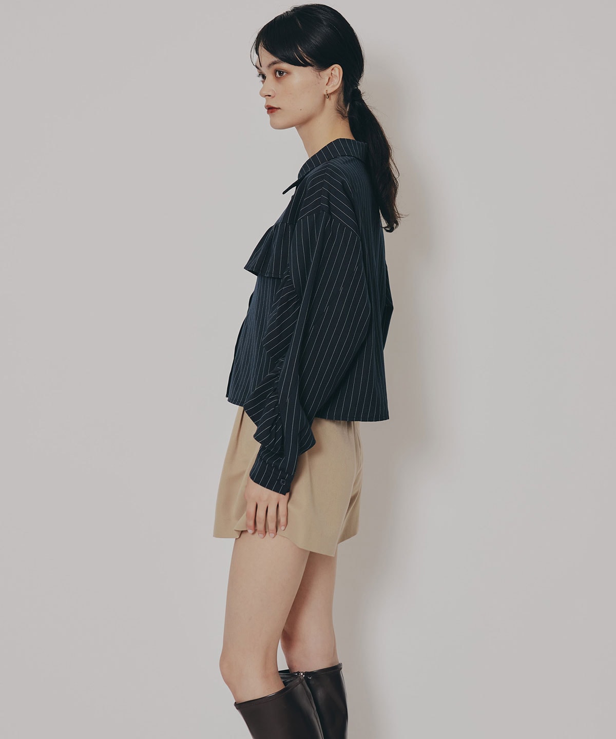 フリルラインストライプブラウス