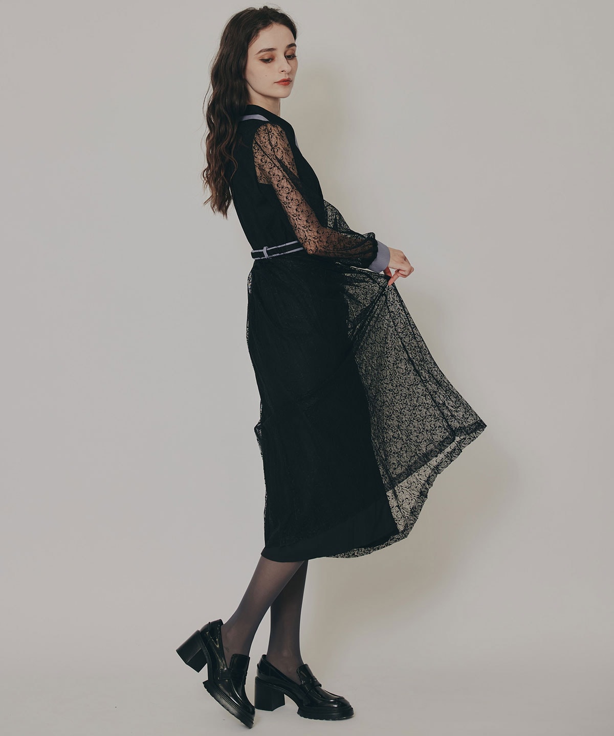 バイカラーレースプリーツロングスリーブワンピース