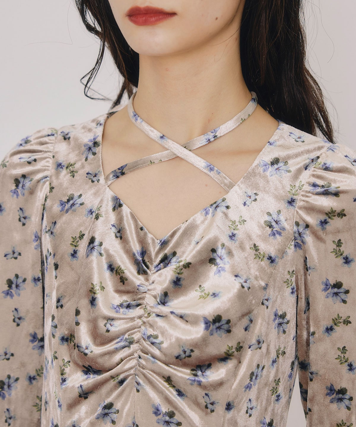 クロスリボンフラワーベロアロングワンピース