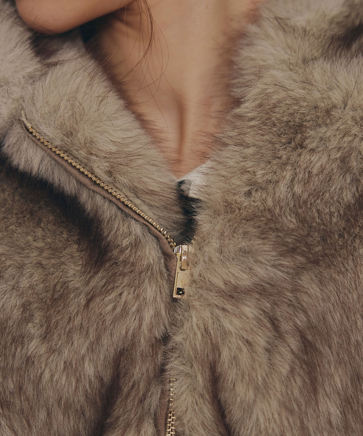 フォックスファーライクフーディショートジャケット