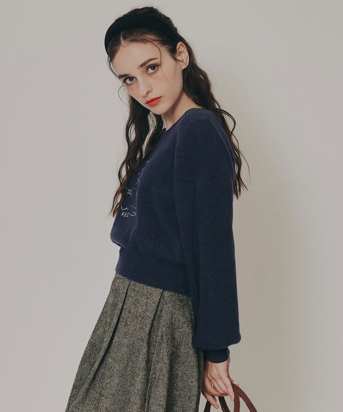 Azelyフラッフィニットプルオーバー