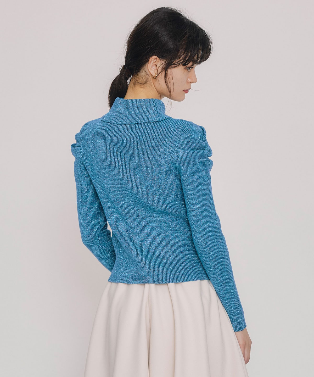 ラメタートルニットプルオーバー