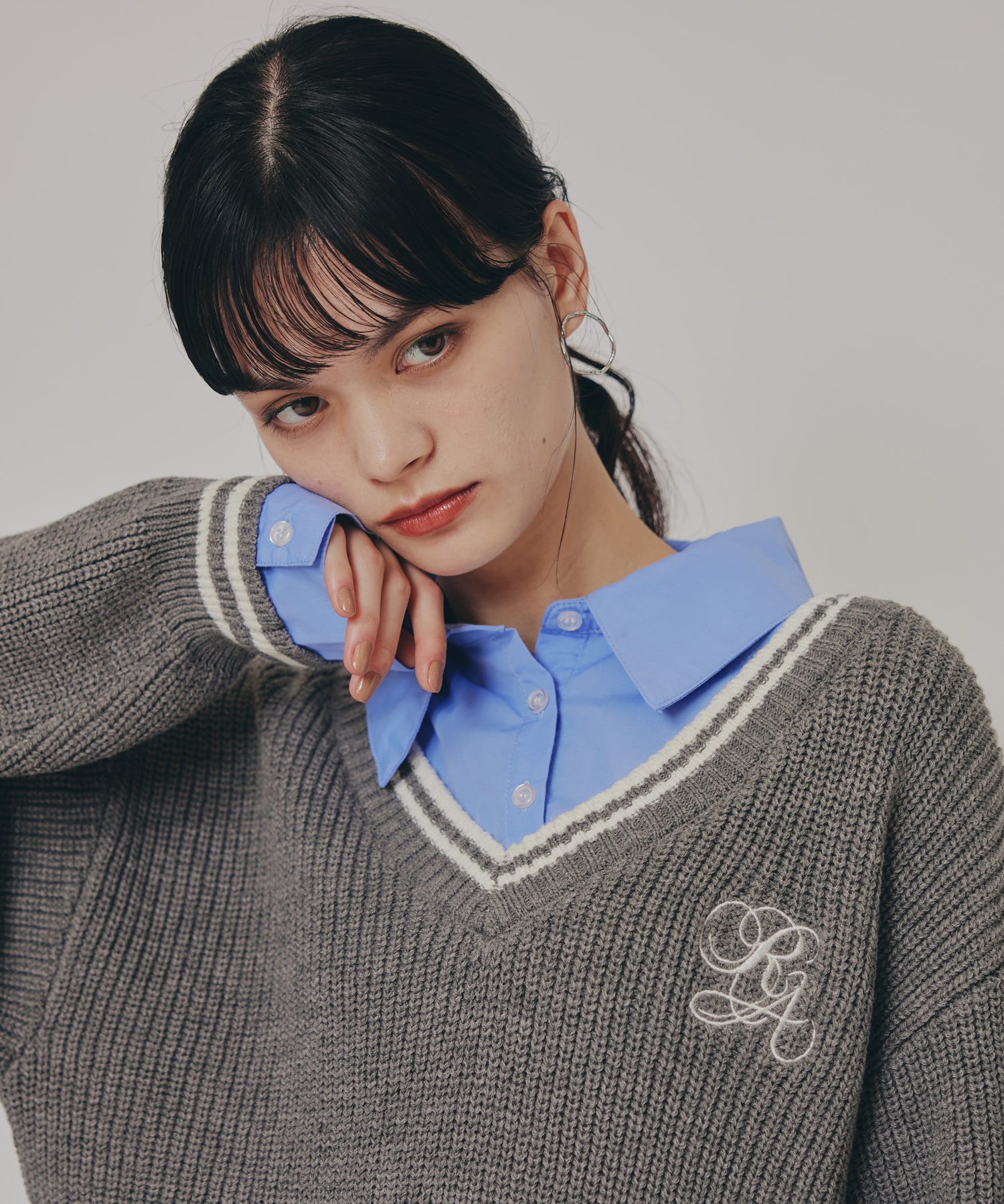 レイヤードシャツドッキングニットプルオーバー