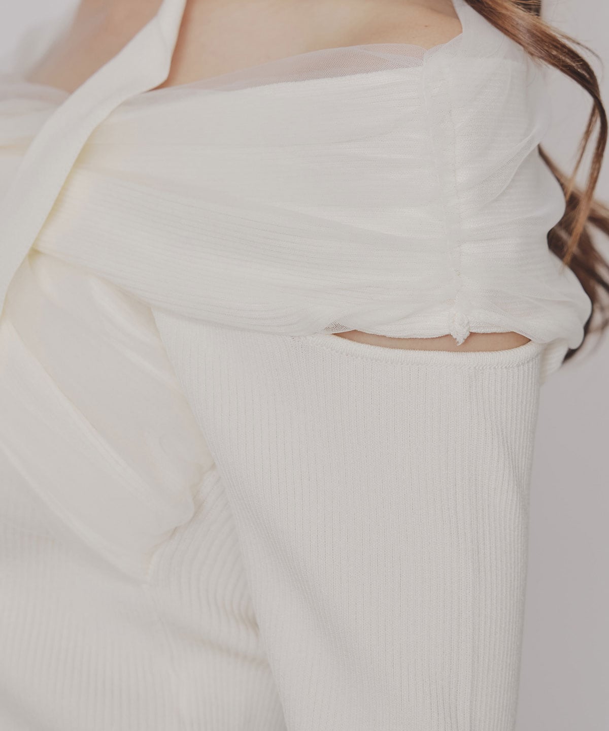 トップス F チョーカークロスチュールニットトップス(F ホワイト): REDYAZEL