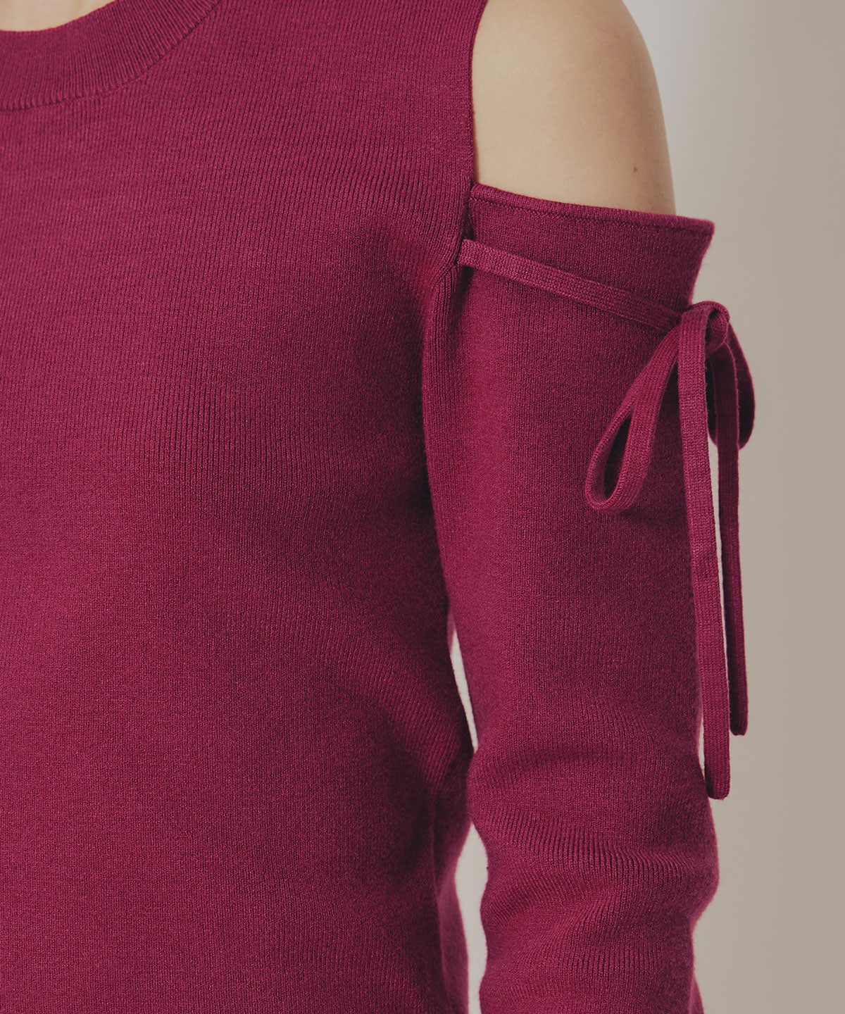 リボンオフショルダーニットトップス