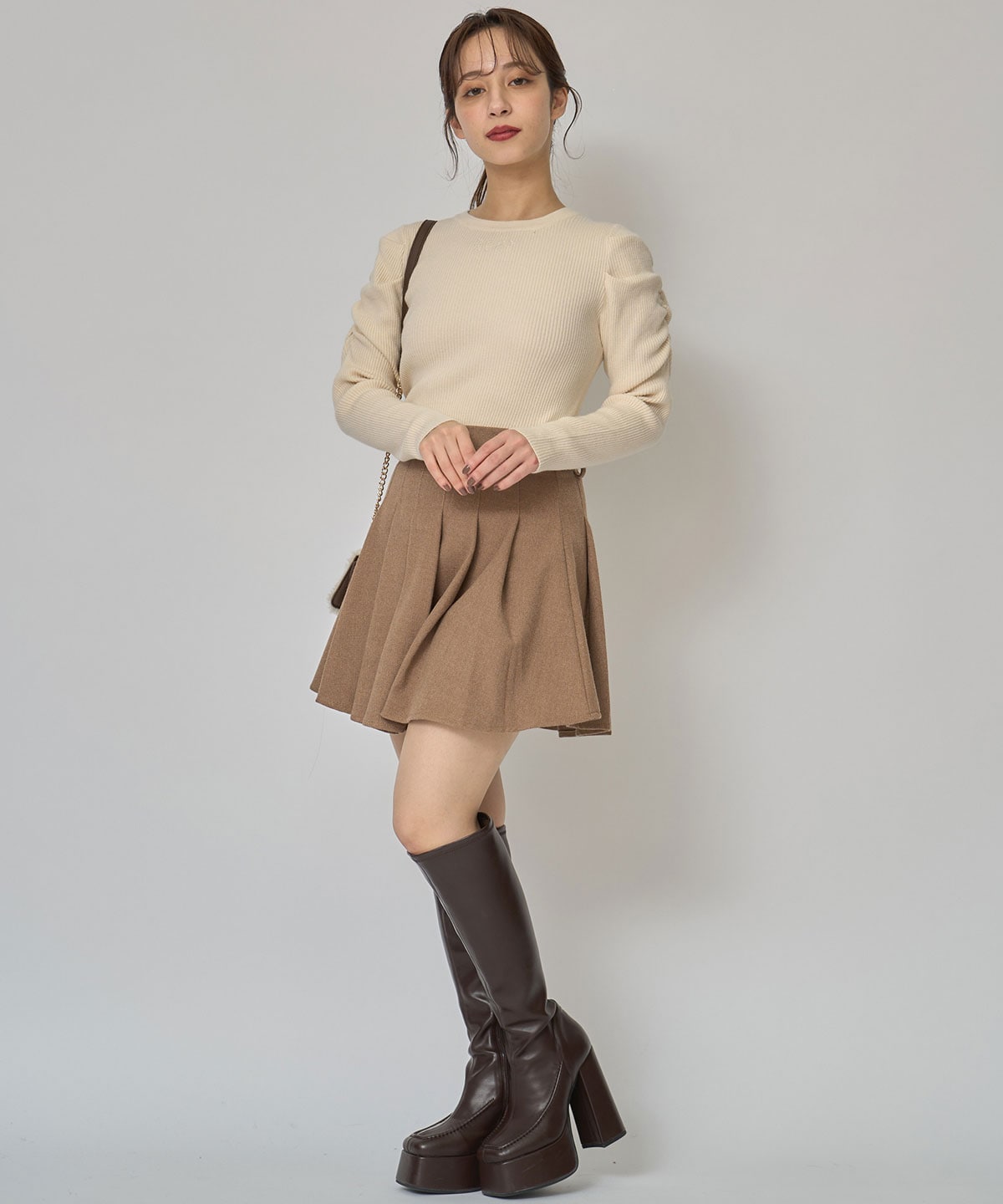 パワショルロゴリブニットトップス