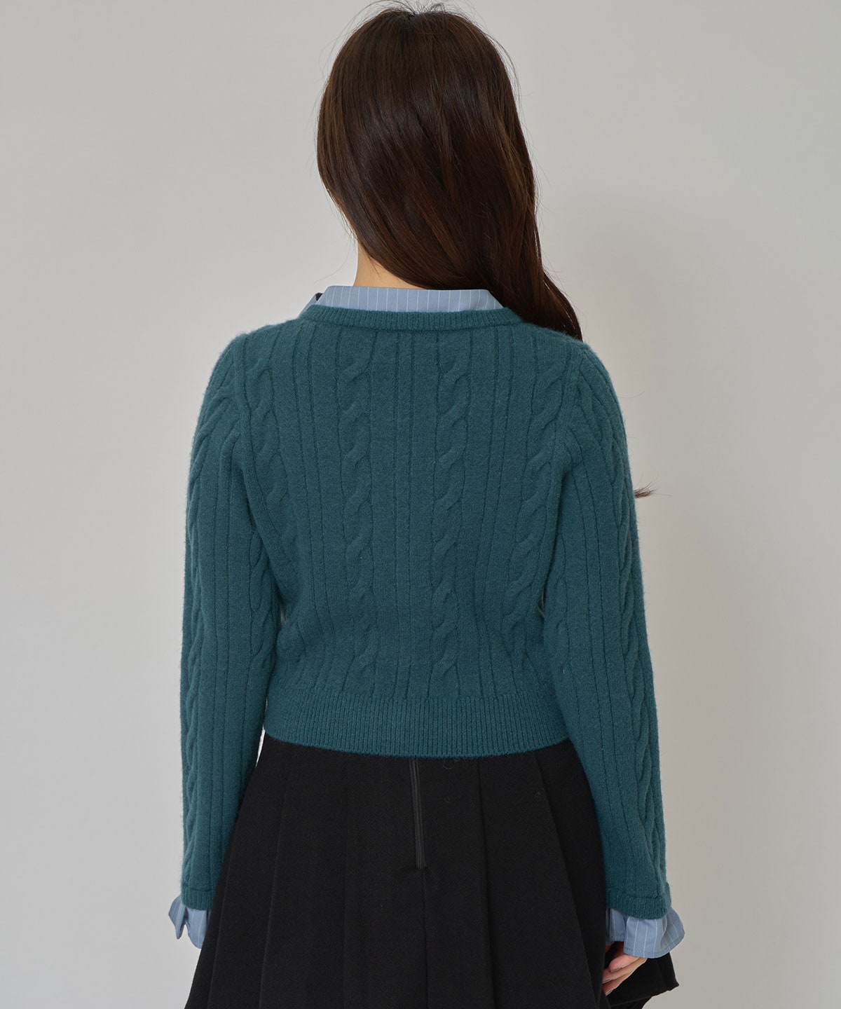 ボウタイケーブルニットプルオーバー