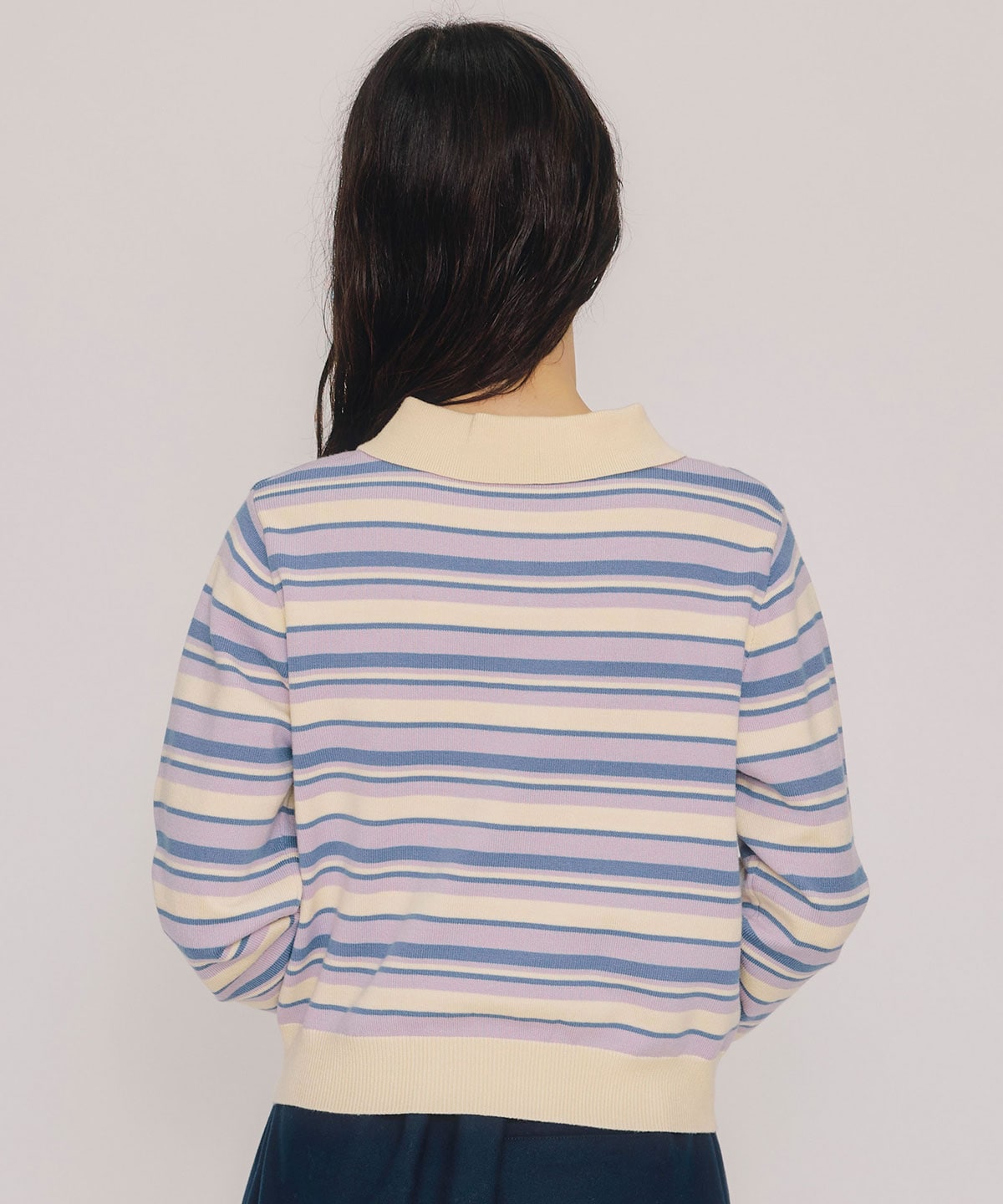 マルチボーダーロゴニットプルオーバー