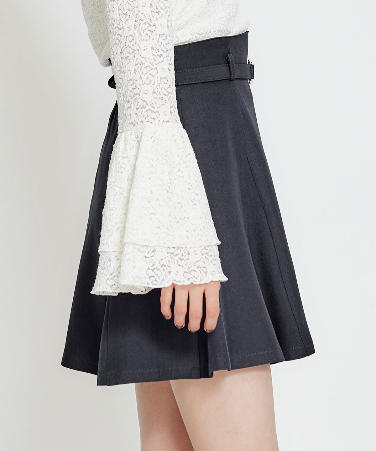 【セットアップ可能】ベルトチューリップミニスカート