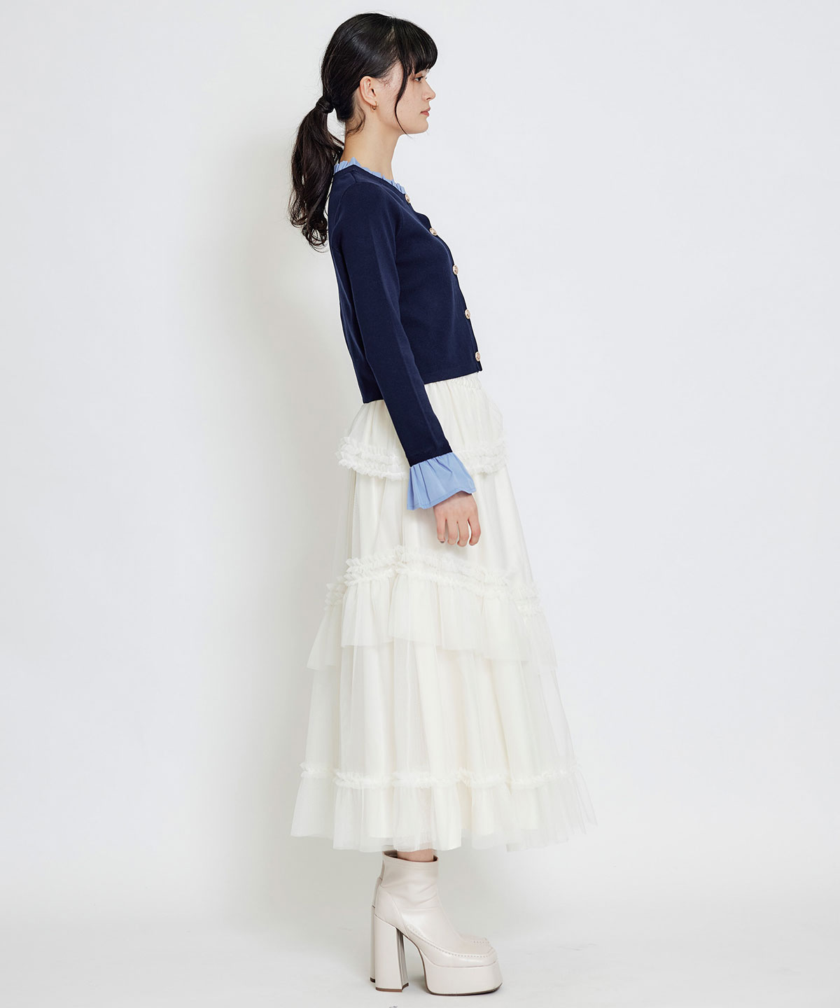 ソフトチュールフリルロングスカート