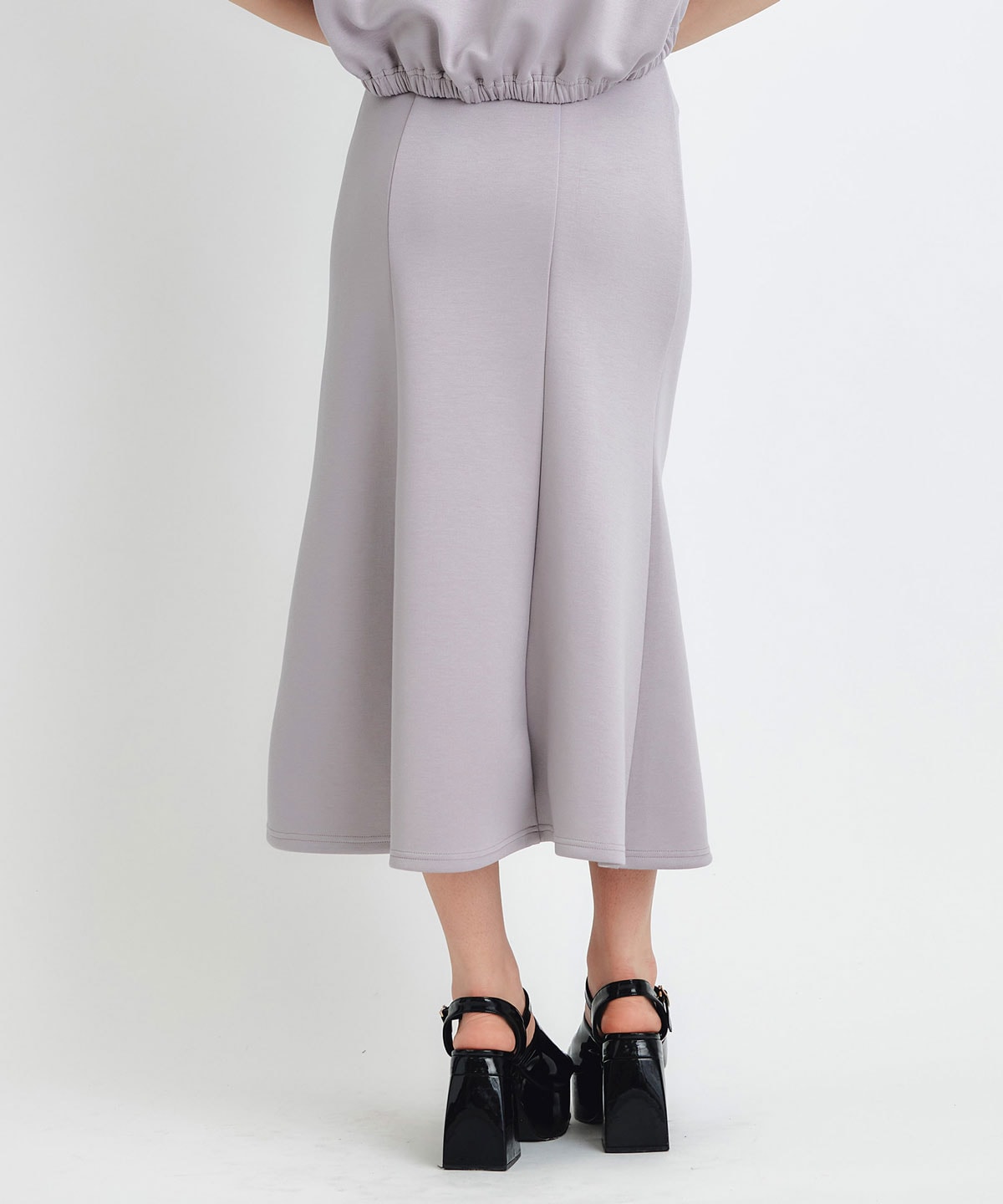 ダンボールセミマーメイドスリットロングスカート