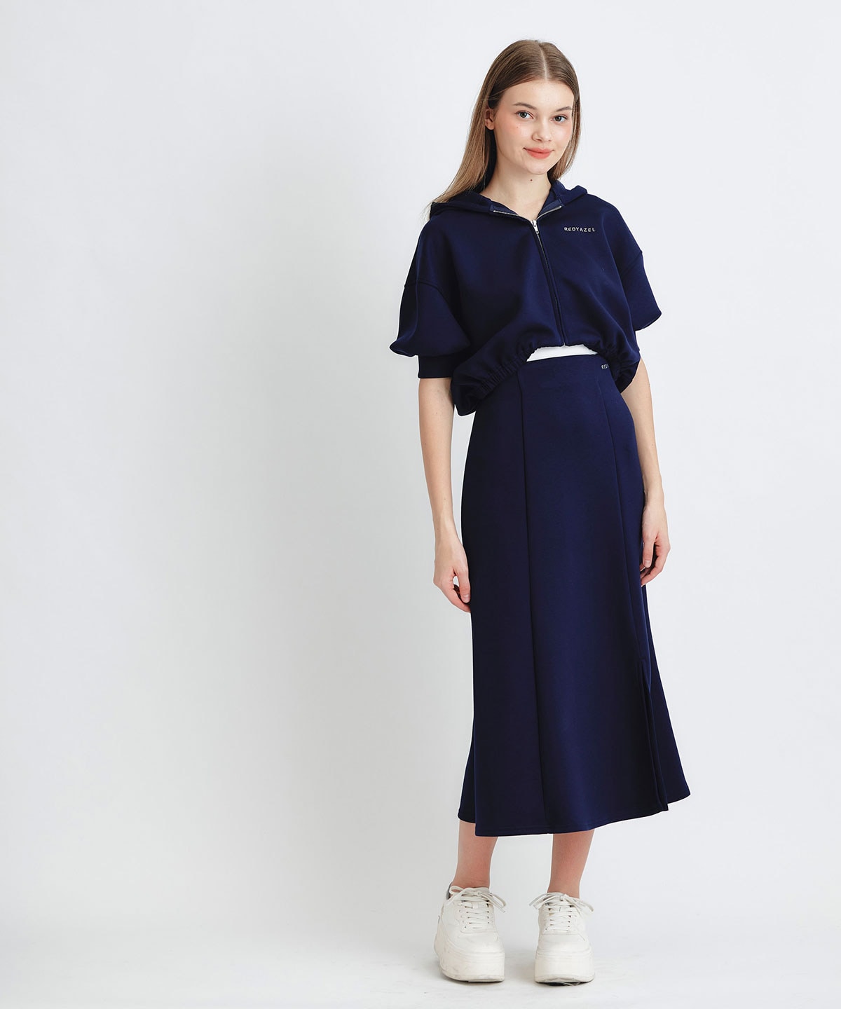 ダンボールセミマーメイドスリットロングスカート