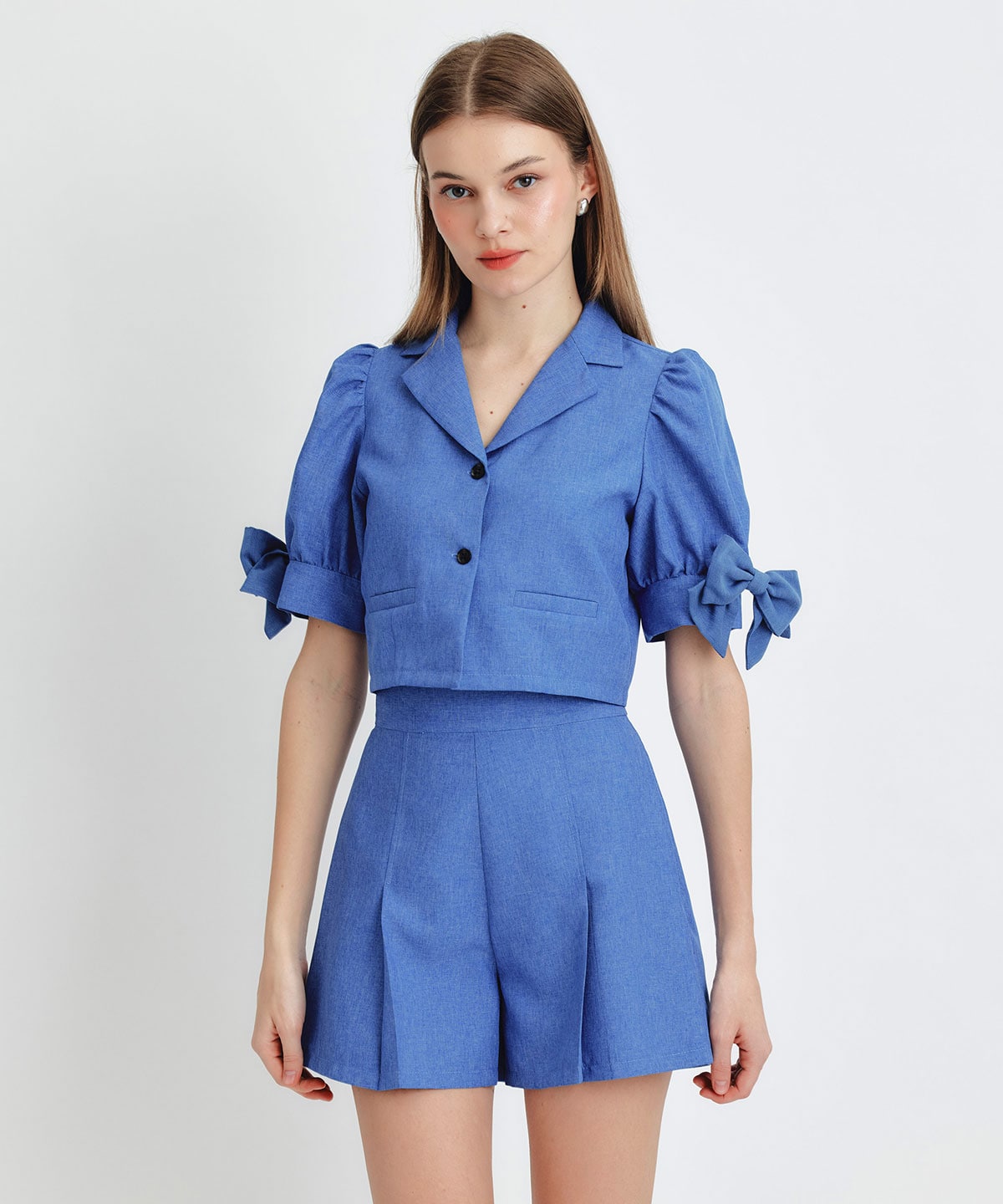 マルチリボンジャケット×ショートパンツセットアップ