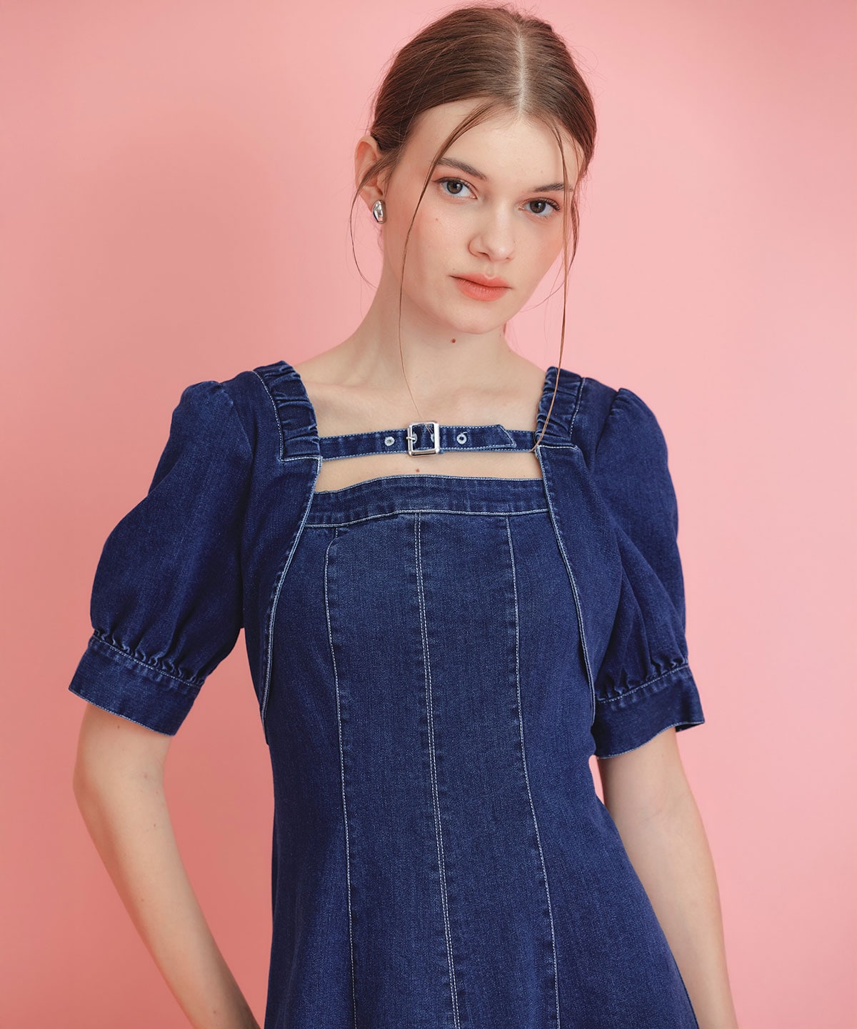 デコルテベルトデニムフレアロングワンピース