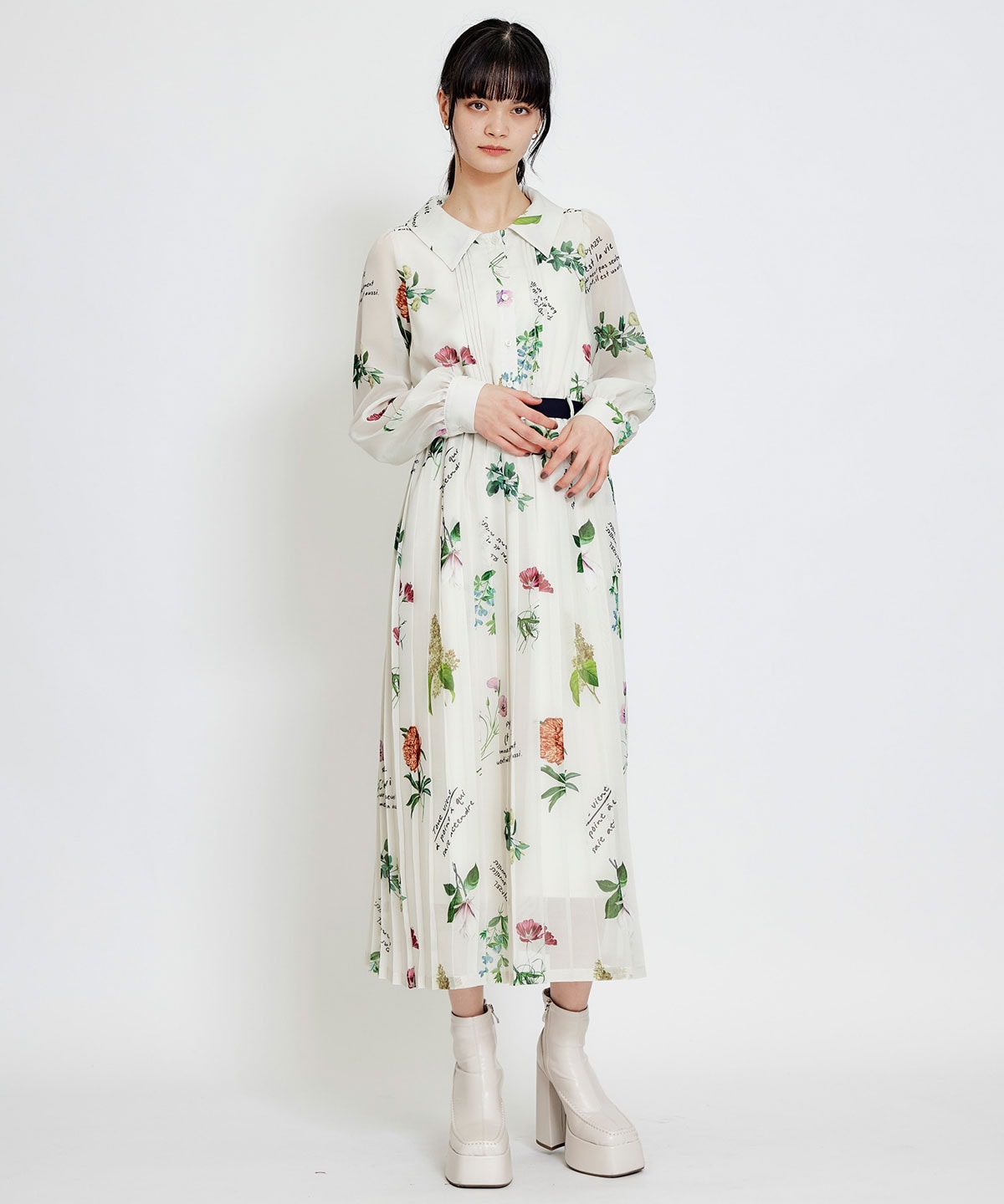 シアーフラワープリーツロングワンピース