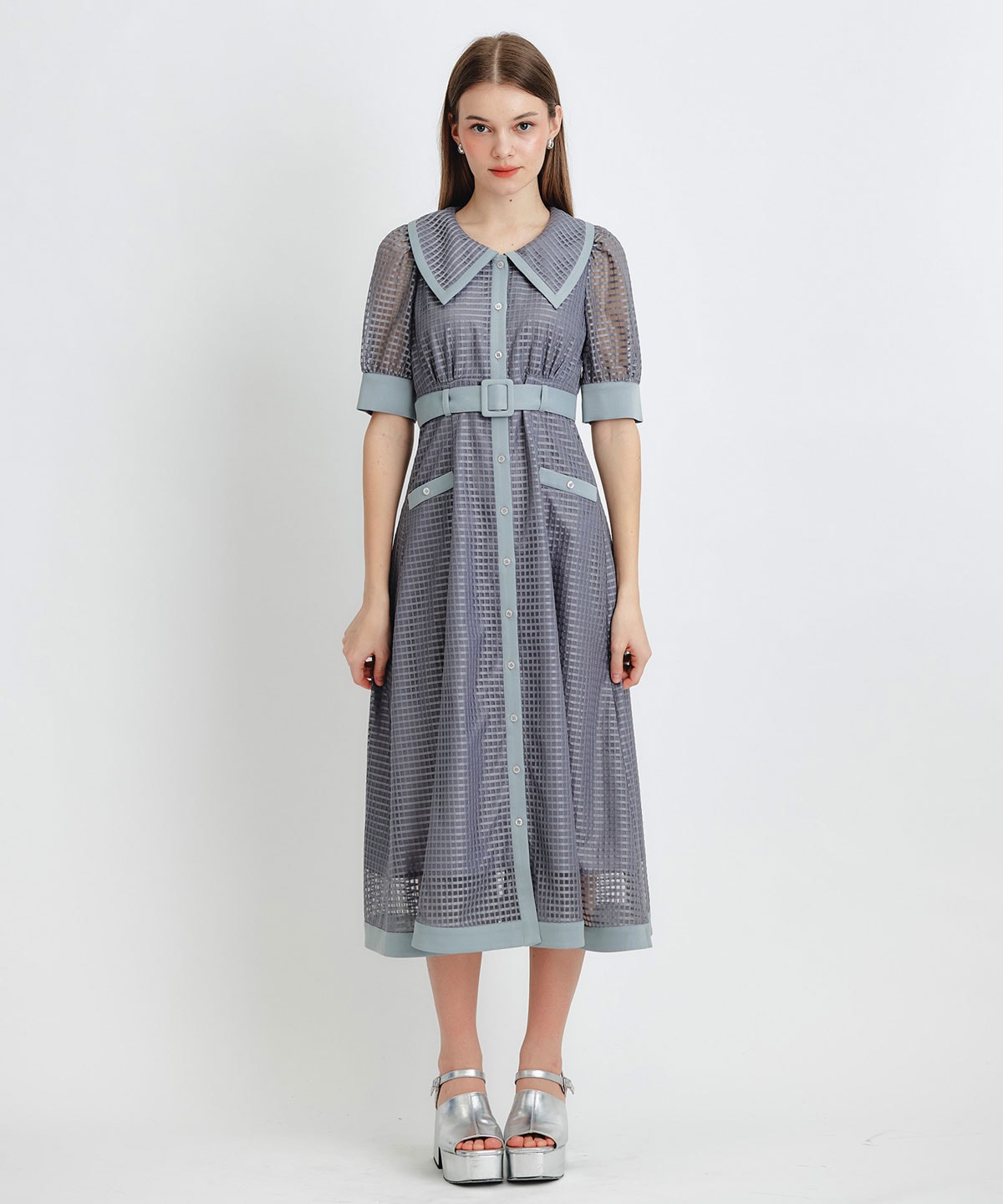 シアーチェックビッグカラーフレアロングワンピース