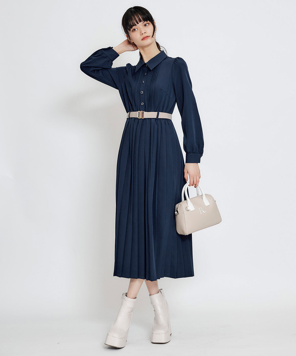 リボンタイプリーツロングシャツワンピース