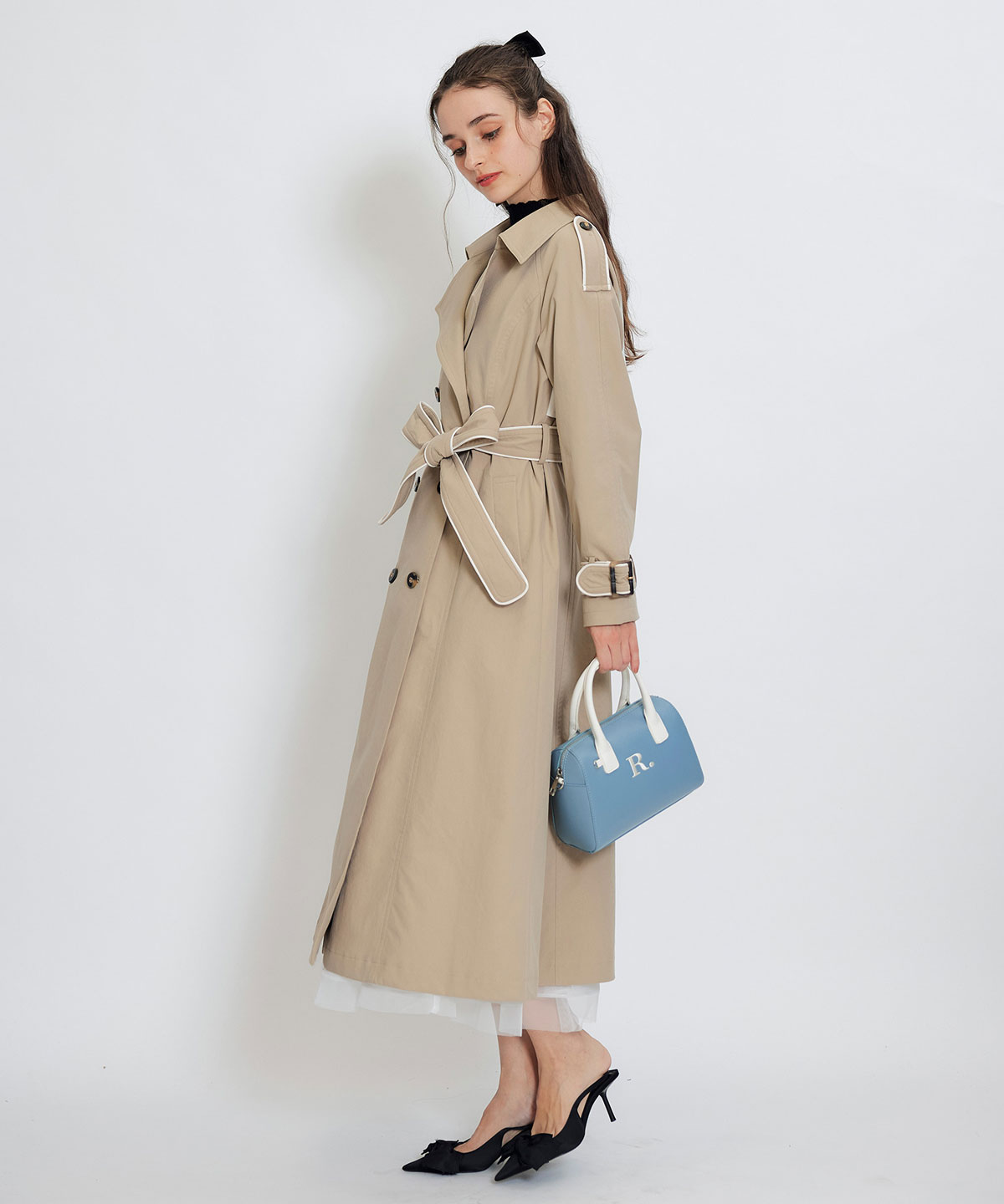 バックベルトデザインパイピングロングトレンチコート