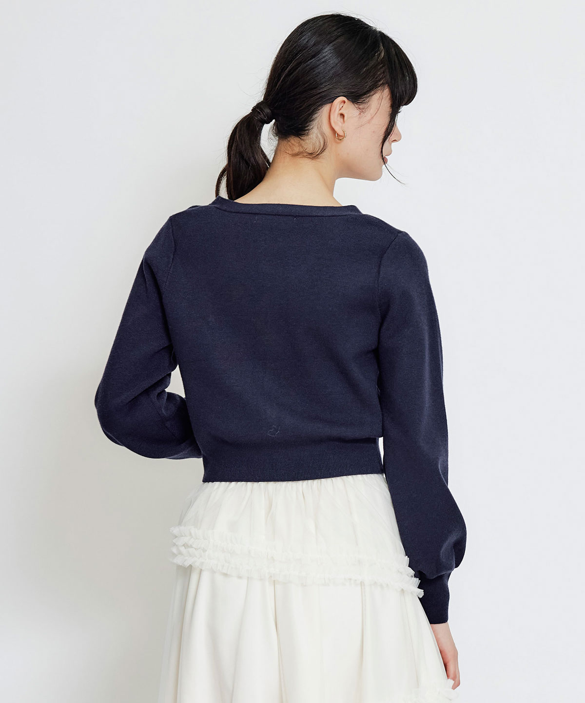 【2/13(金) 昼12時発売開始】AzelyハートVネックカーディガン