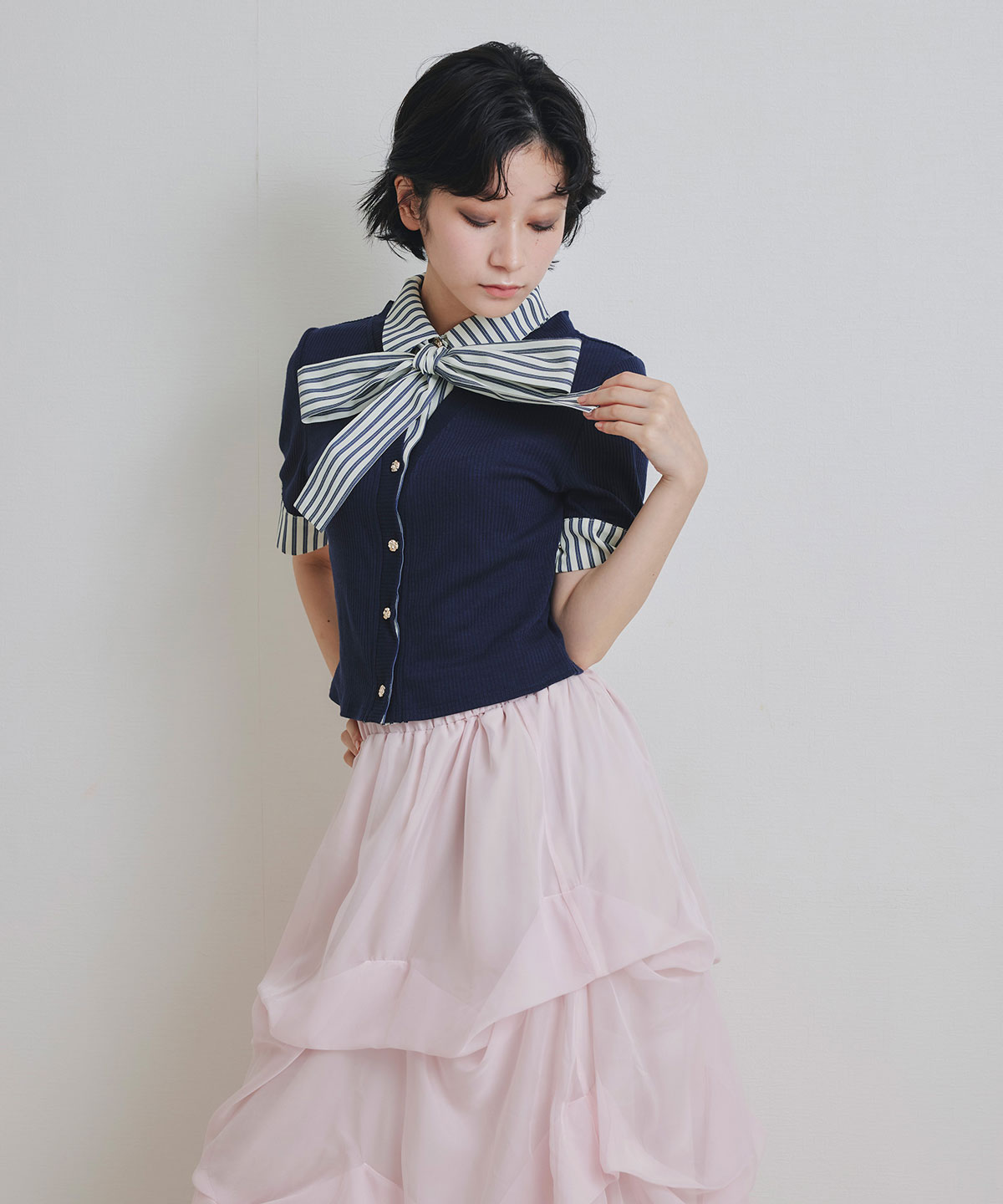 ストライプリボンタイレイヤードニットトップス